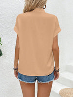 Camicia A Maniche A Pipistrello Con Colletto A Spacchi E Colore Unito