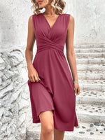 Abito senza maniche con stampa a righe