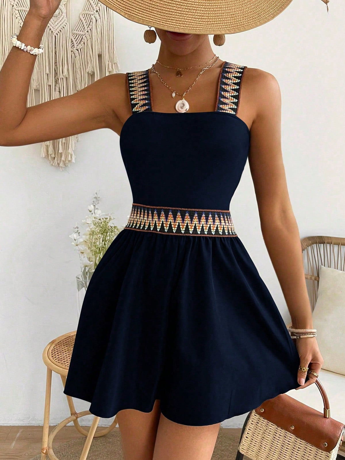 Salopette In Patchwork Geometrico Jacquard Con Fascia Elastica In Vita