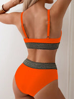 Bikini A Banda Intrecciata A Onde A Remplage Top e Slip Patchwork Suit