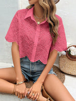 Camicia a maniche corte ricamata con bottoni frontali, semplice e traforata