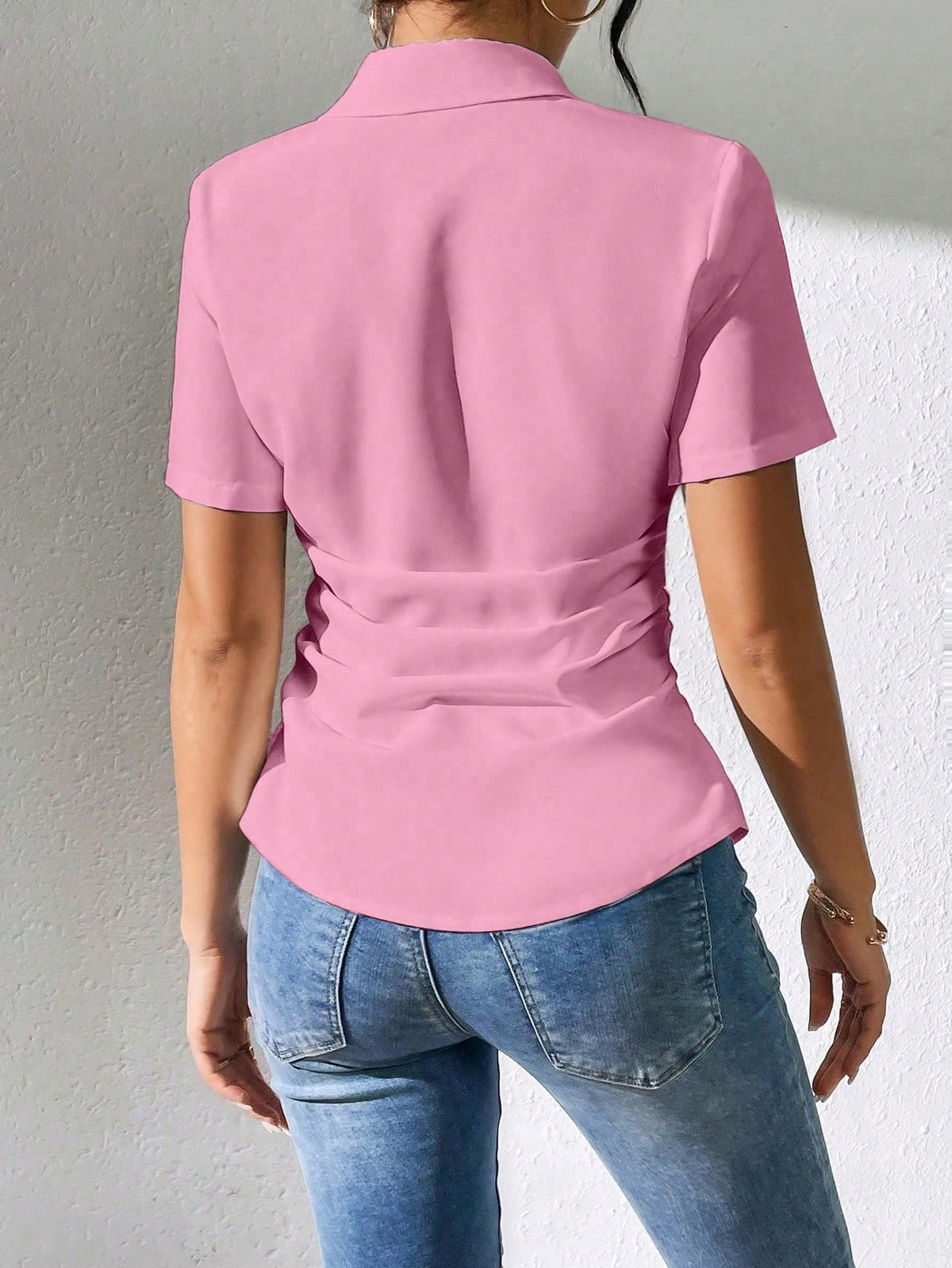 Camicia semplice a maniche corte, quotidiana per donne