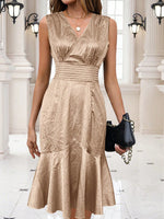 Abiti con stampa a punti dorati con volant