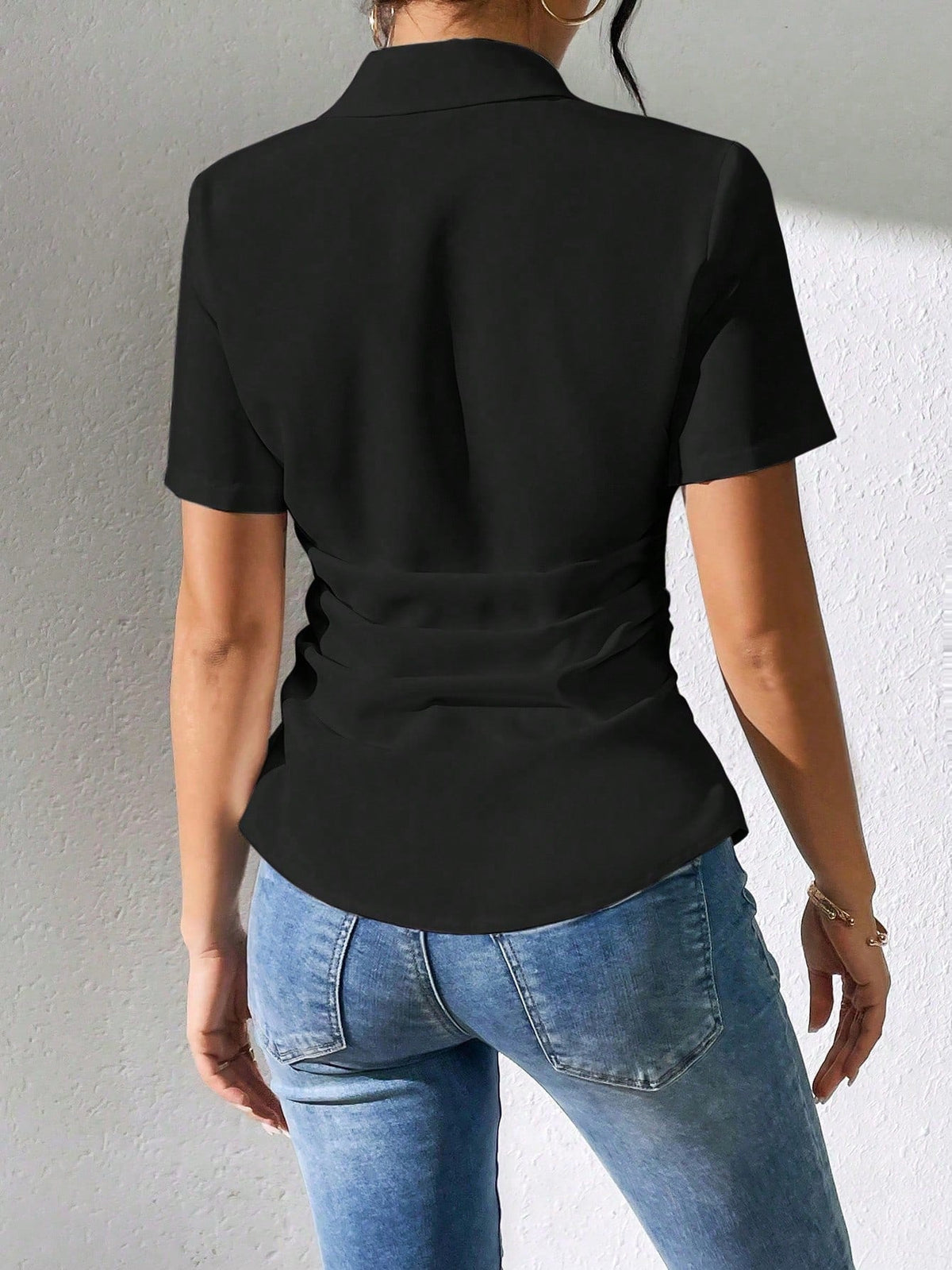 Camicia semplice a maniche corte, quotidiana per donne