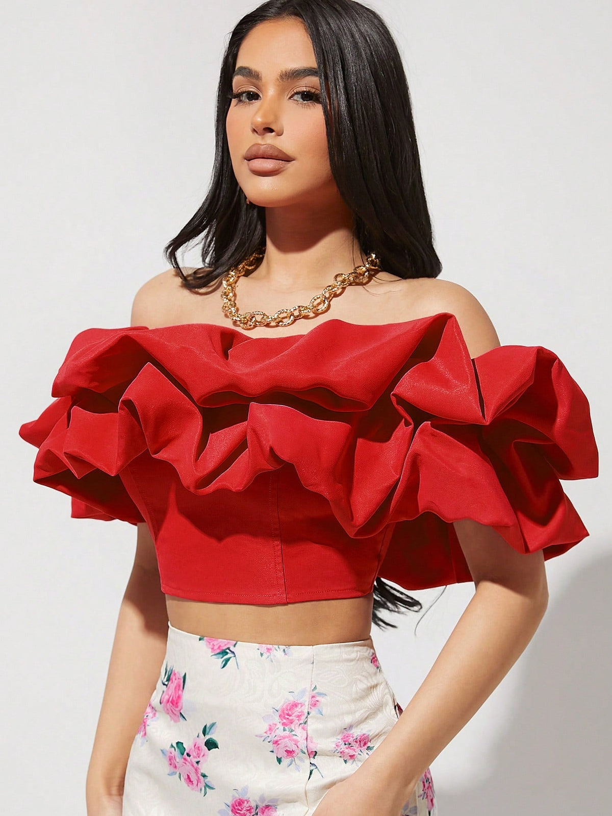 Top Con Orlo A Volant Esagerato In Tinta Unita Con Spalle Scoperte