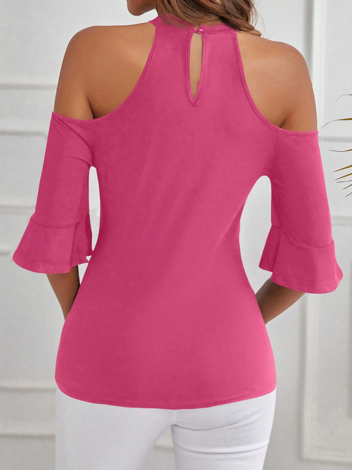 Maglietta slim fit a spalle scoperte per donne adatta per le vacanze