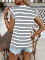 Maglietta casual estiva da donna a righe stampate con girocollo e maniche corte