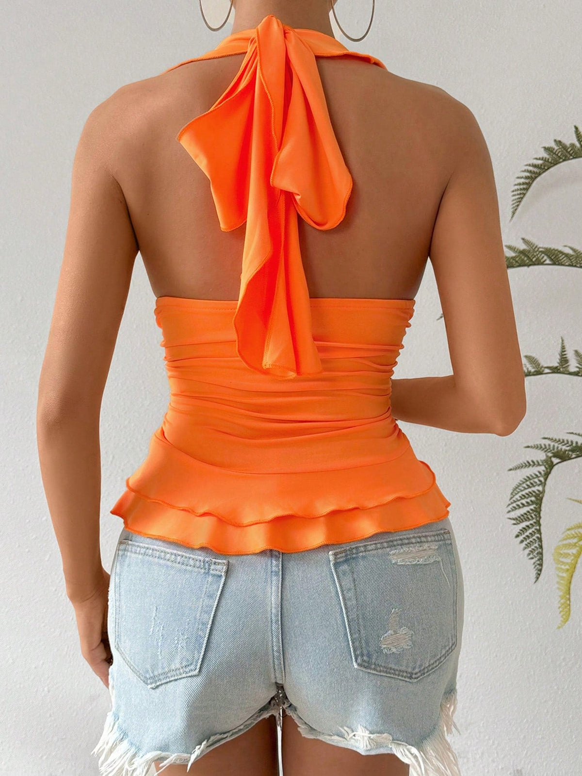 Canotta con bordo a volant plissettato