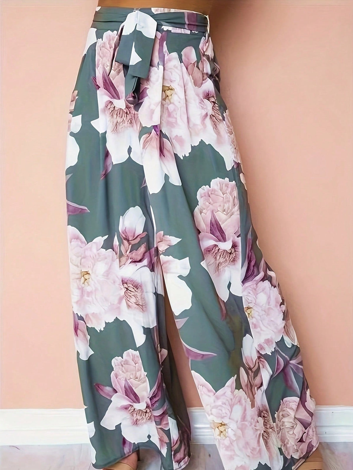 Pantaloni stampati a vita alta con cintura stringata e gambe larghe