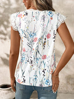 Maglietta estiva a patchwork in pizzo con stampa floreale