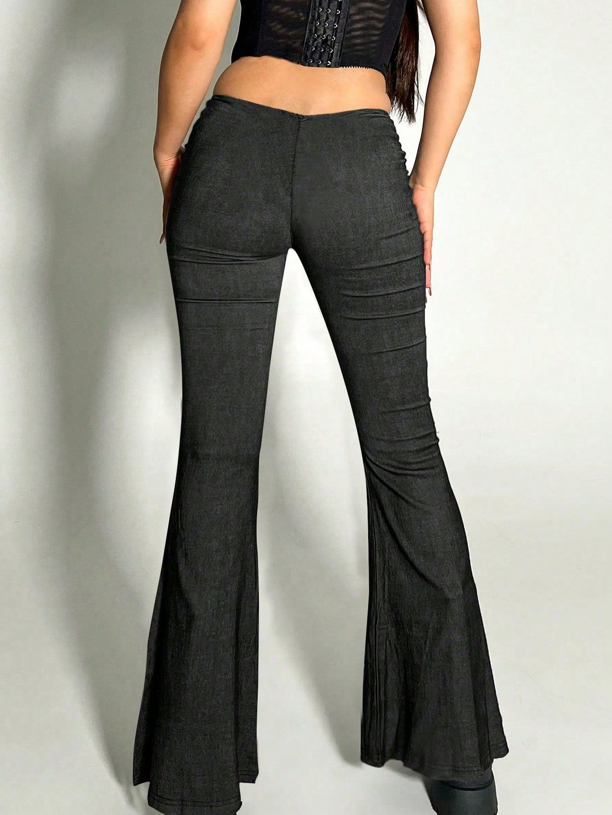 Pantaloni A Zampa A Vita Bassa Con Coulisse Dal Colore Tinta Unita Per Donne