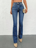 Jeans casual gamba a zampa di elefante