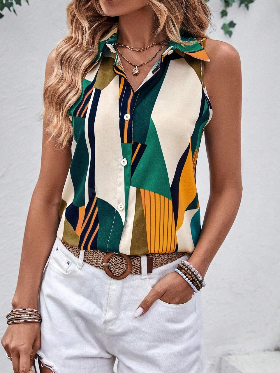 Camicia con stampa geo con bottone frontale senza maniche