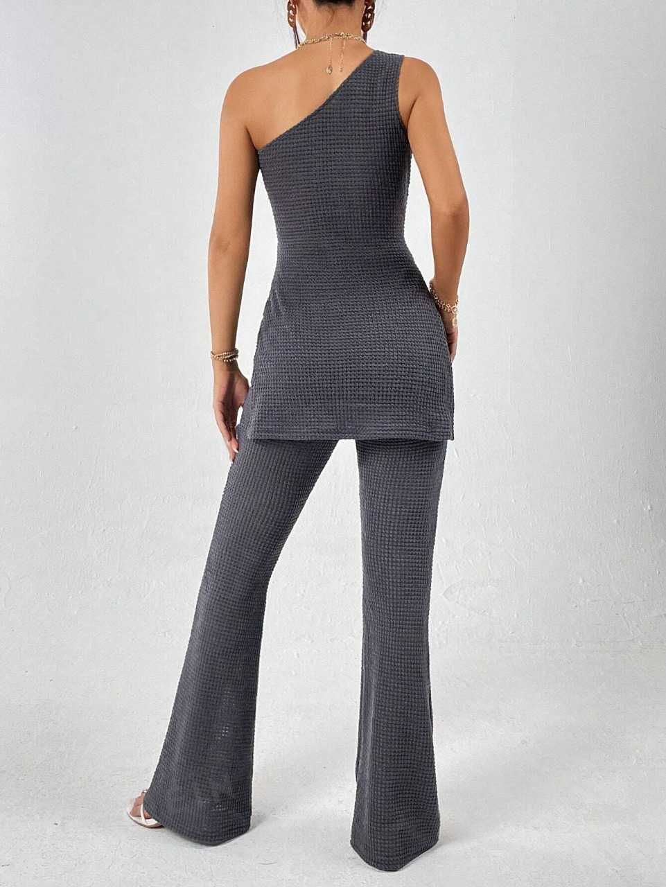 Top & Pantaloni svasati