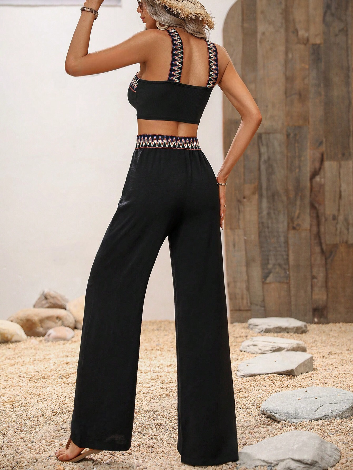 Top halter contrasto chevron nastro & Pantaloni