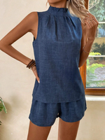 Set Top Senza Maniche E Pantaloncini Con Bordi Arricciati Plissettati