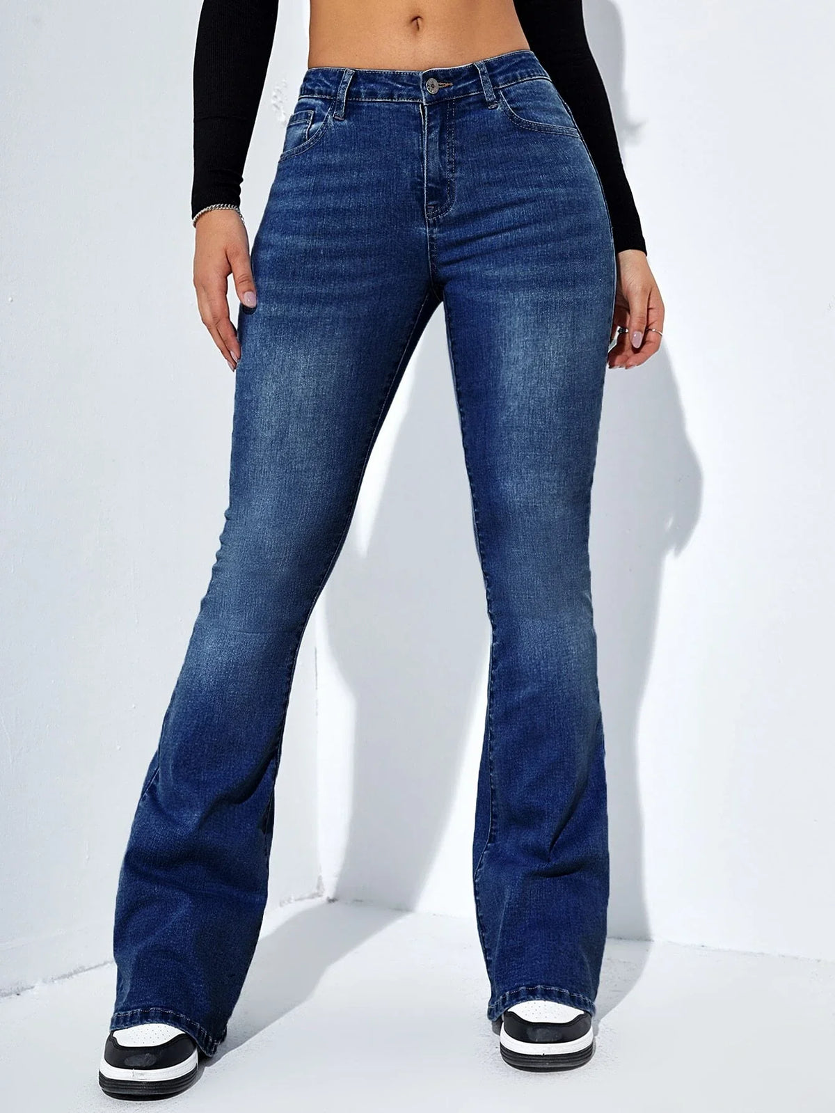 Jeans Di Colore Solido Con Tasche