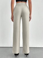 Pantaloni dritta a gamba dritta con tasche inclinate da donna di taglia piccola