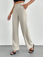 Pantaloni dritta a gamba dritta con tasche inclinate da donna di taglia piccola