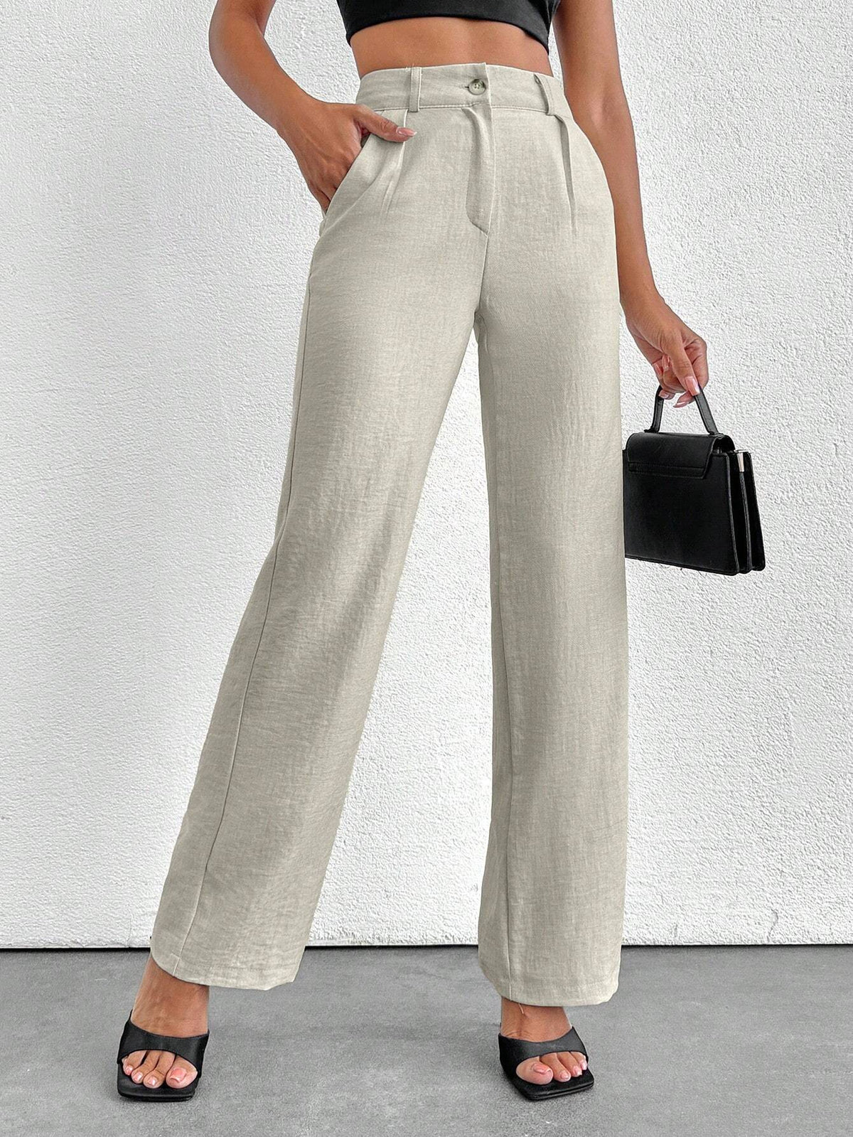 Pantaloni dritta a gamba dritta con tasche inclinate da donna di taglia piccola