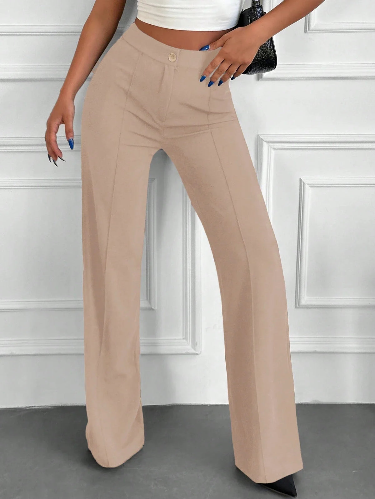 Pantaloni vita alta con bottone frontale