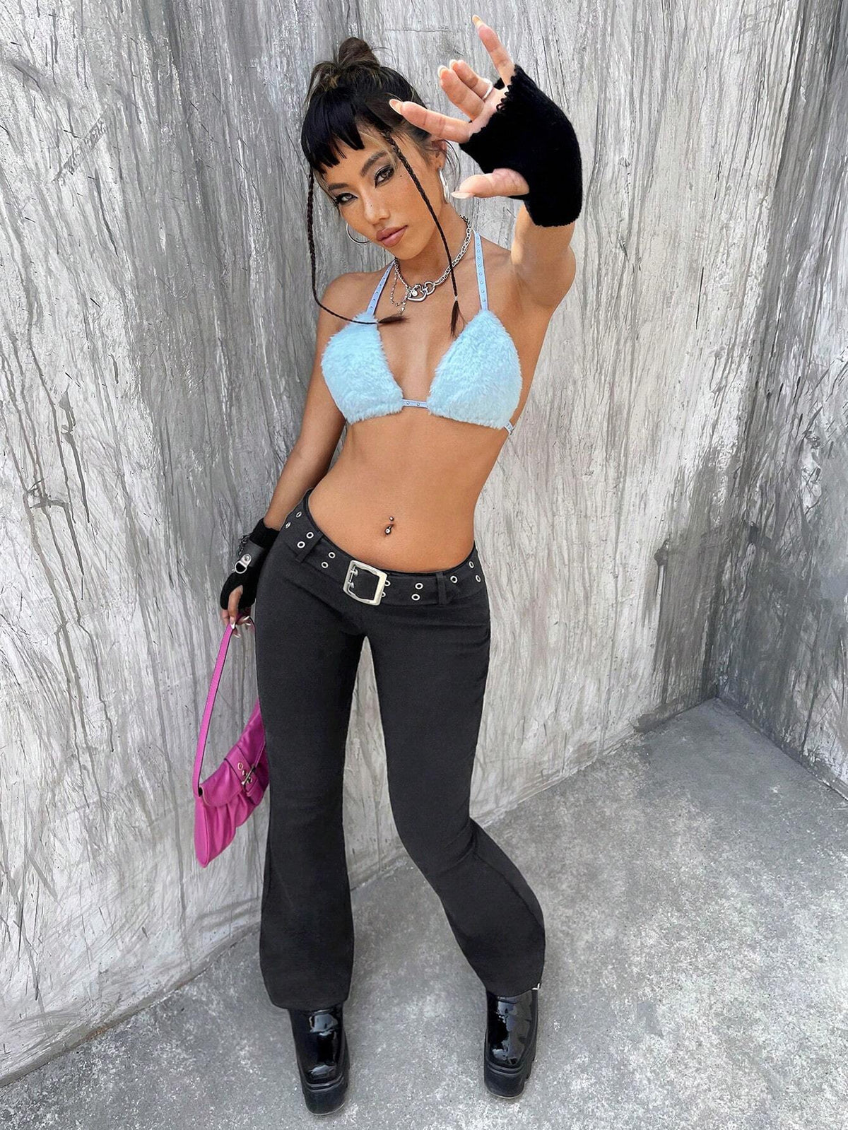 Pantaloni svasati occhielli con cintura